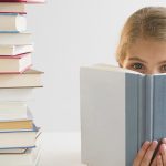 Як навчити дитину переказувати текст: поради батькам